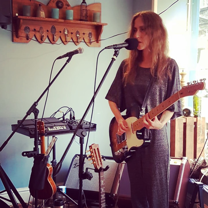 Astraluna June 2018 gtr